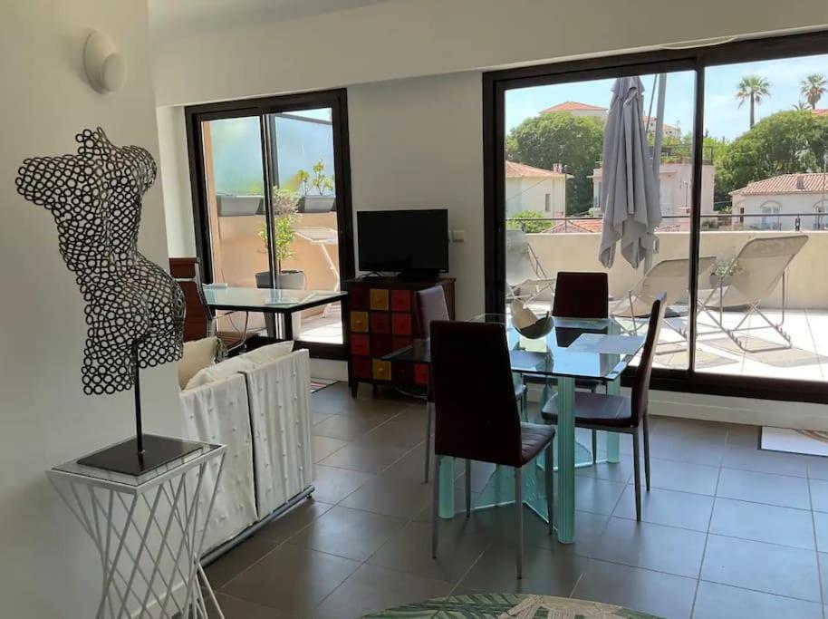 Appartamento Toit Terrasse Dans Avec Piscine